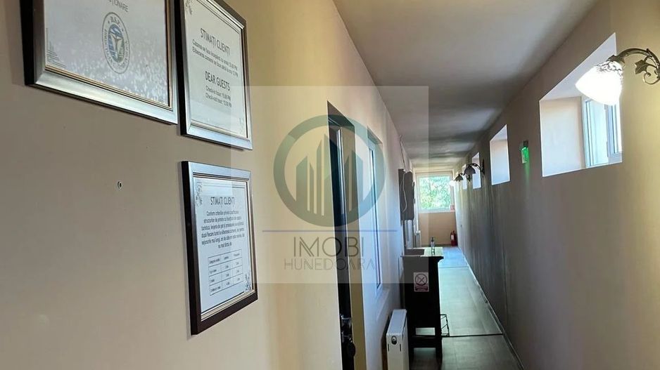 Investiție sigura, zona excelenta–Pensiune funcționala, Str.Horea Deva - Poză 11