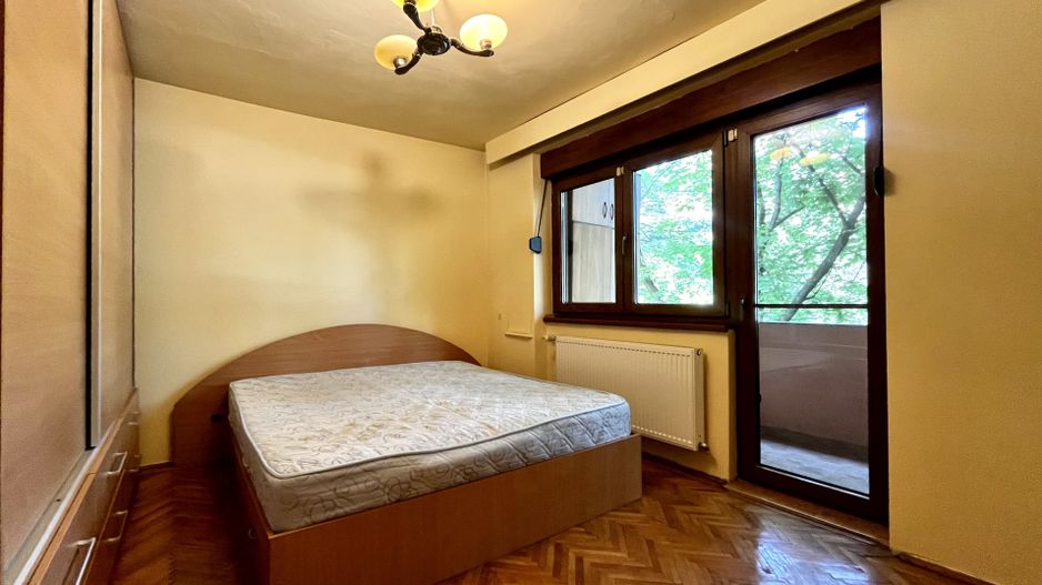 Apartament 4 camere + garaj | Etaj 1 | Zona Centrală – Medicină - Poză 14