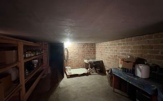 Casă 3 camere de vânzare | Lupeni, Sibiu | garaj, pivniță - Poză 2