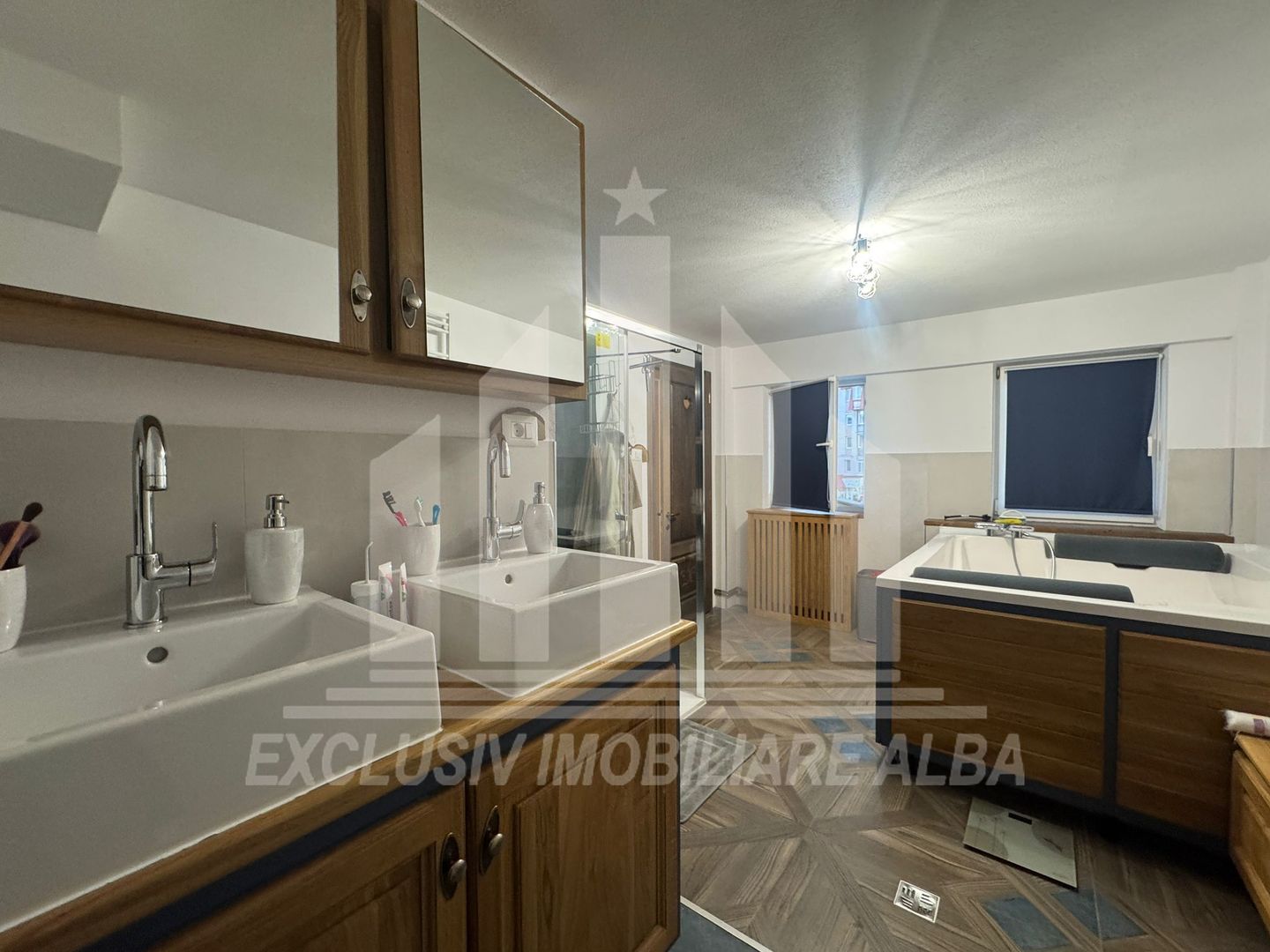 Apartament cu 3 camere decomandate, etaj 1, Ampoi 3 - Poză 9