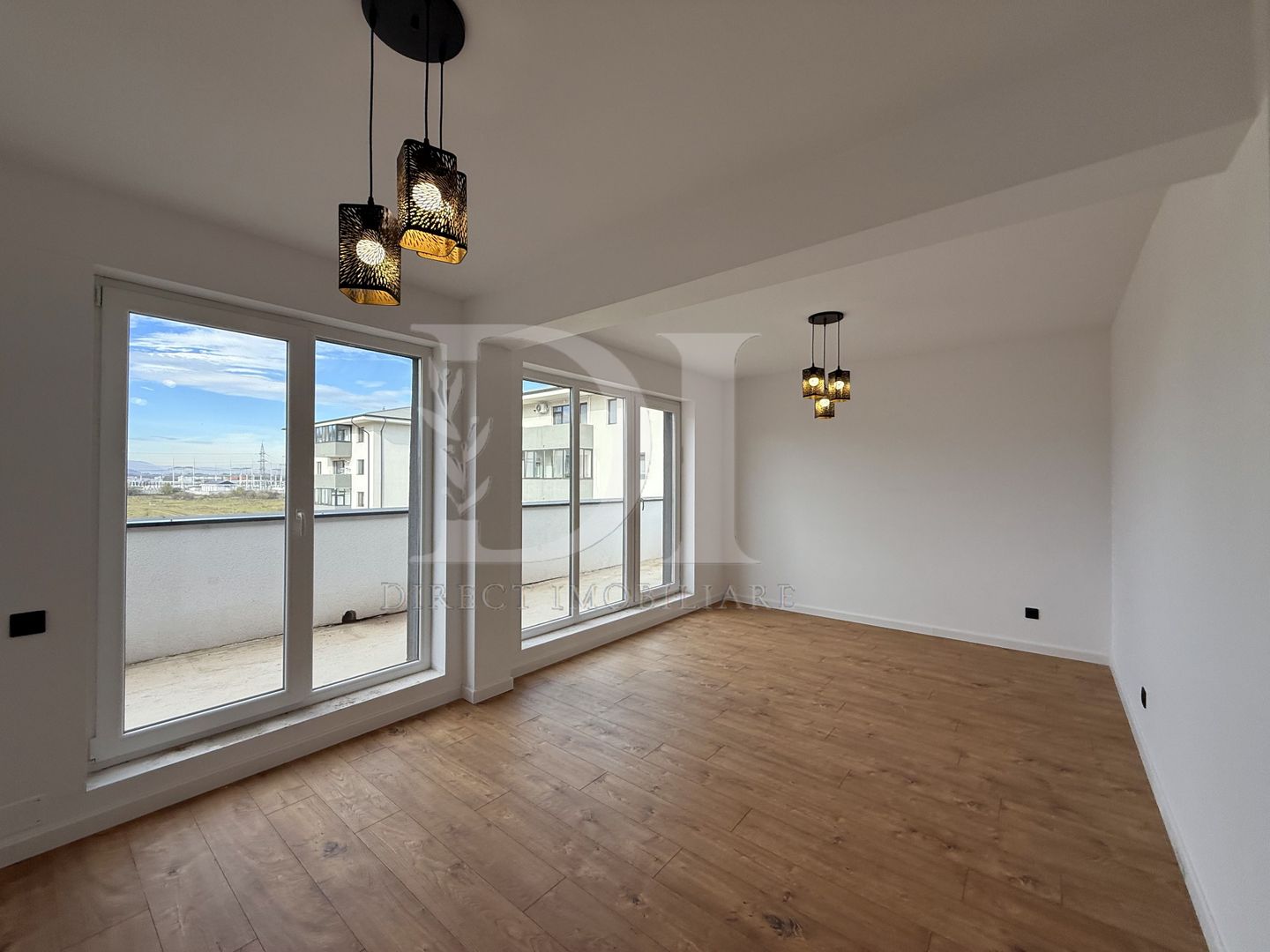 Apartament de vanzare/ Zona Terra / Floresti - Poză 4