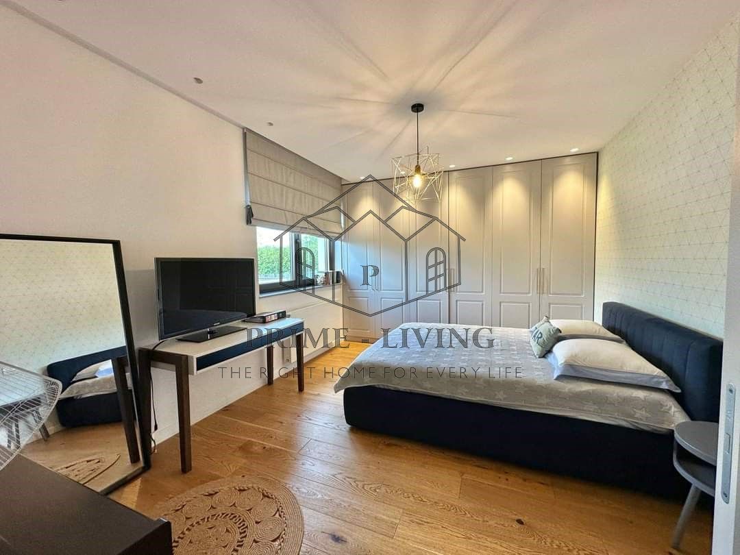 VILA SPATIOASA CU 6 CAMERE LA INCHIRIERE IN COMPLEX REZIDENTIAL - Poză 4