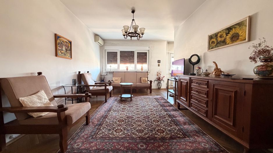 APARTAMENT 4 CAMERE | MIHALACHE | BLOC 84' - Poză 1