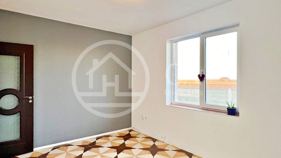 Casa cu 4 camere de vânzare in Tårian, Oradea - Poză 8