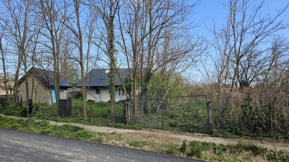 Teren 3300 mp și casă, Hermeziu - Poză 2