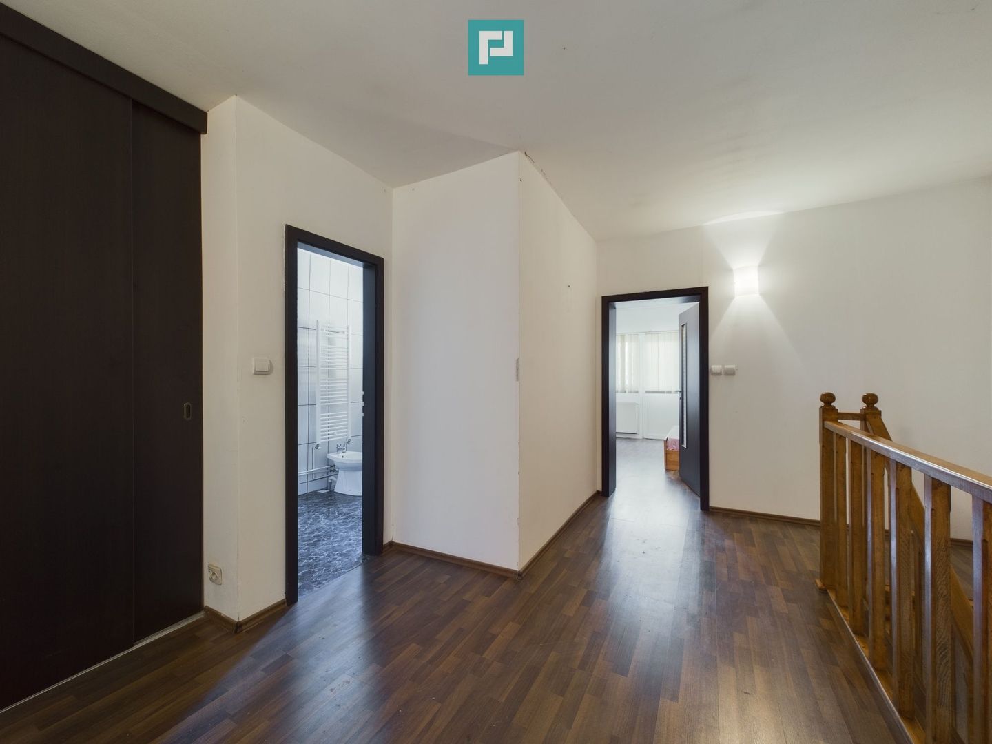 Casă ideală pentru familie extinsă în zona Crișan - Poză 27