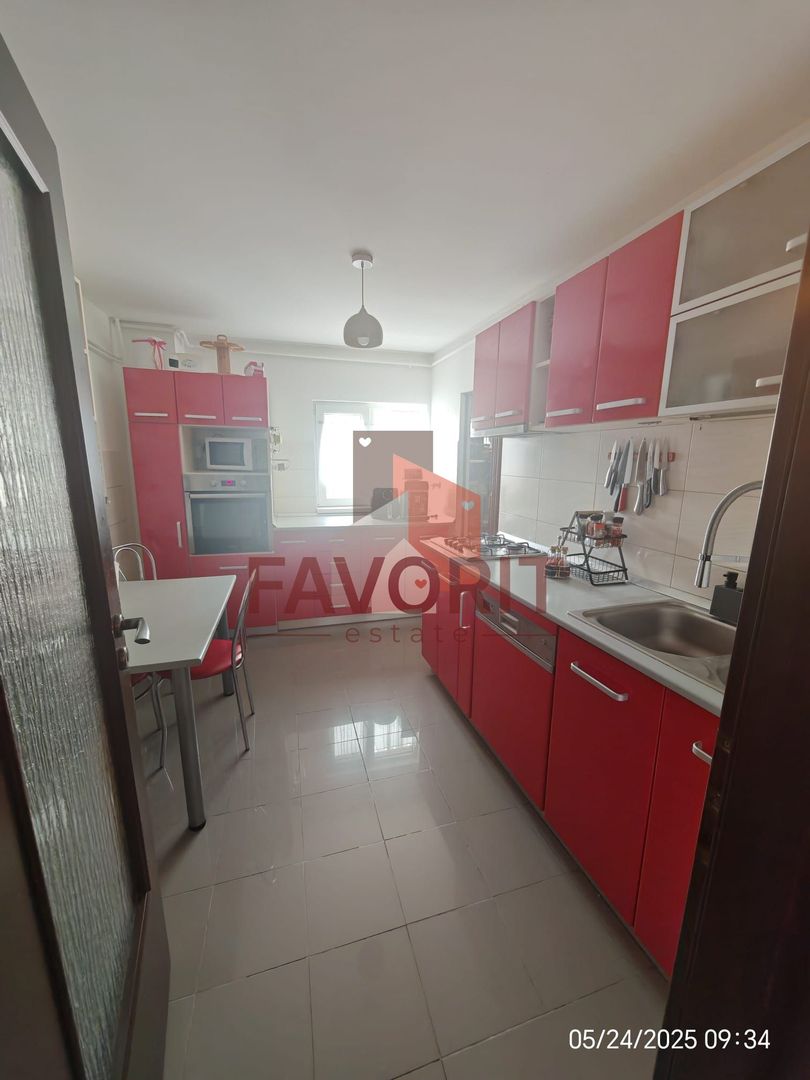 4 camere | centrala proprie | etaj intermediar | zona excelenta | renovat | - Poză 4