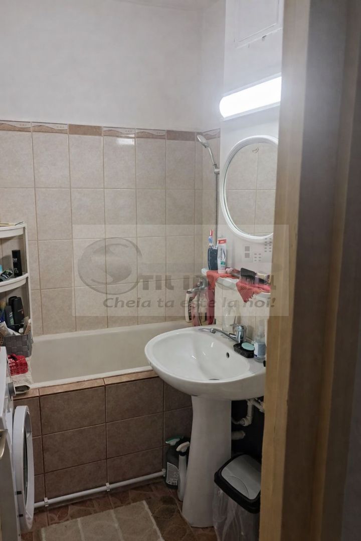 Gara - Str. Silvestru - Ap. 3 camere - 70 mp - 130.000 NEGOCIABIL! - Poză 4