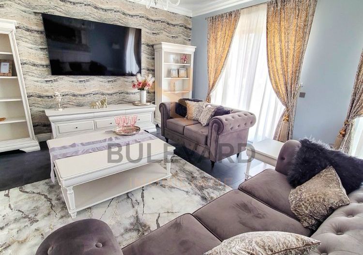Casa cu piscina, cartier Gruia - Poză 4