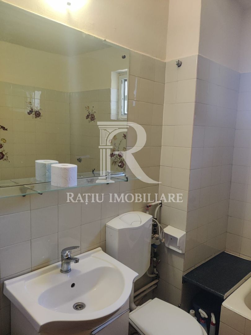 Apartament cu 3 camere de închiriat | Centrul Civic | Oradea - Poză 4