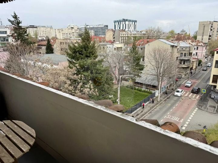 Garsoniera | Victoriei | AIRBNB | - Poză 1