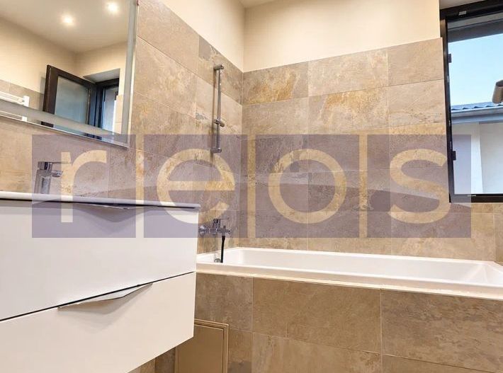 CASA INDIVIDUALA DE VANZARE – CARTIERUL LATIN | 117 MP | TEREN 200 MP - Poză 7