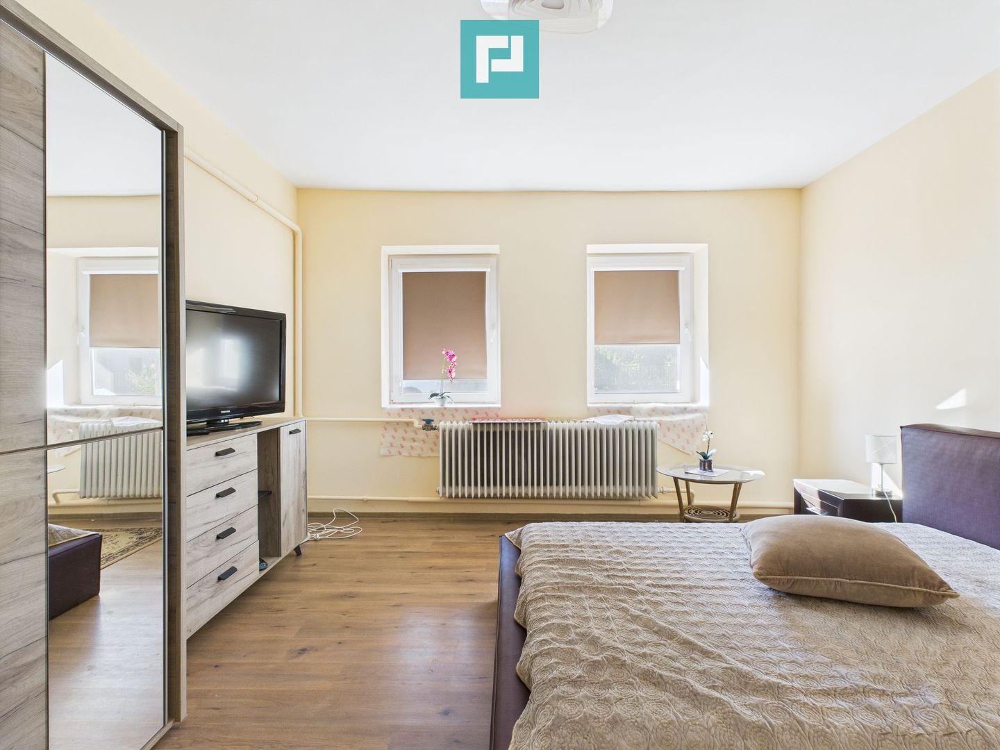 Casă 3 camere renovată cu potențial în Ketegyhaza - Poză 5