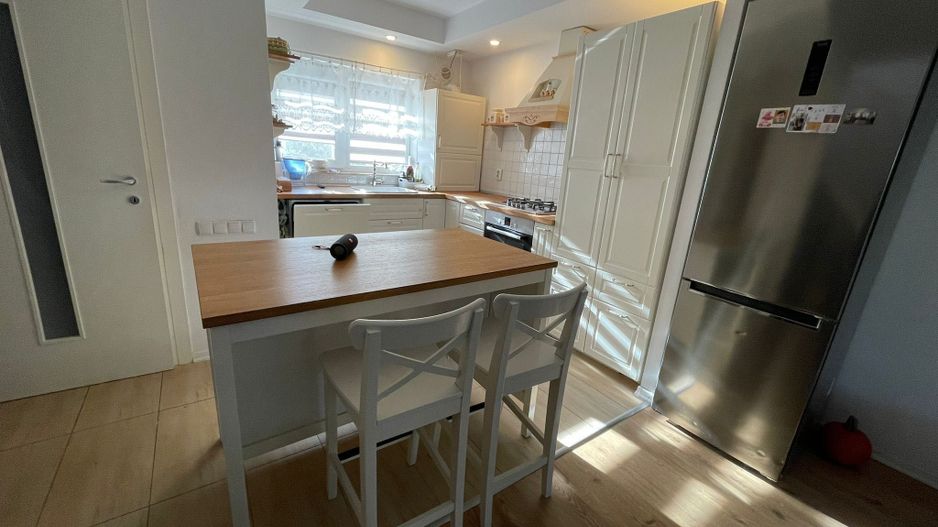 Casă tip duplex în Cosmopolis de vanzare– Zona de Nord - Poză 2