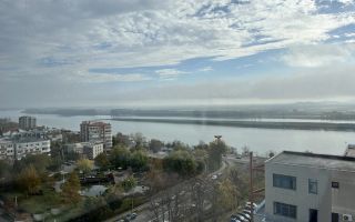 De inchiriat apartament cu o cameră pe faleza 1300 lei - Poză 2