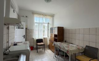 Apartament 3 camere semidecomadat, etaj 1, renovat, Central Brasov - Poză 6