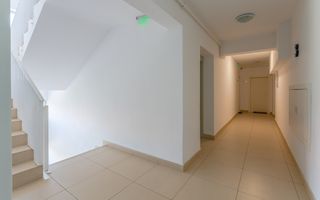 Studio mobilat și utilat, bloc 2020, etaj 3 – Terasă comuna amenajată - Poză 13