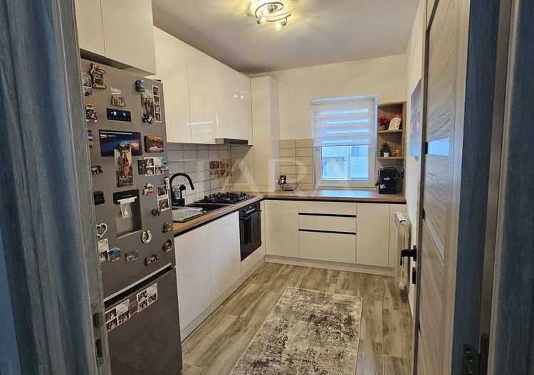 Apartament cu 2 camere, balcon de 20,45 mp, bloc nou. - Poză 2