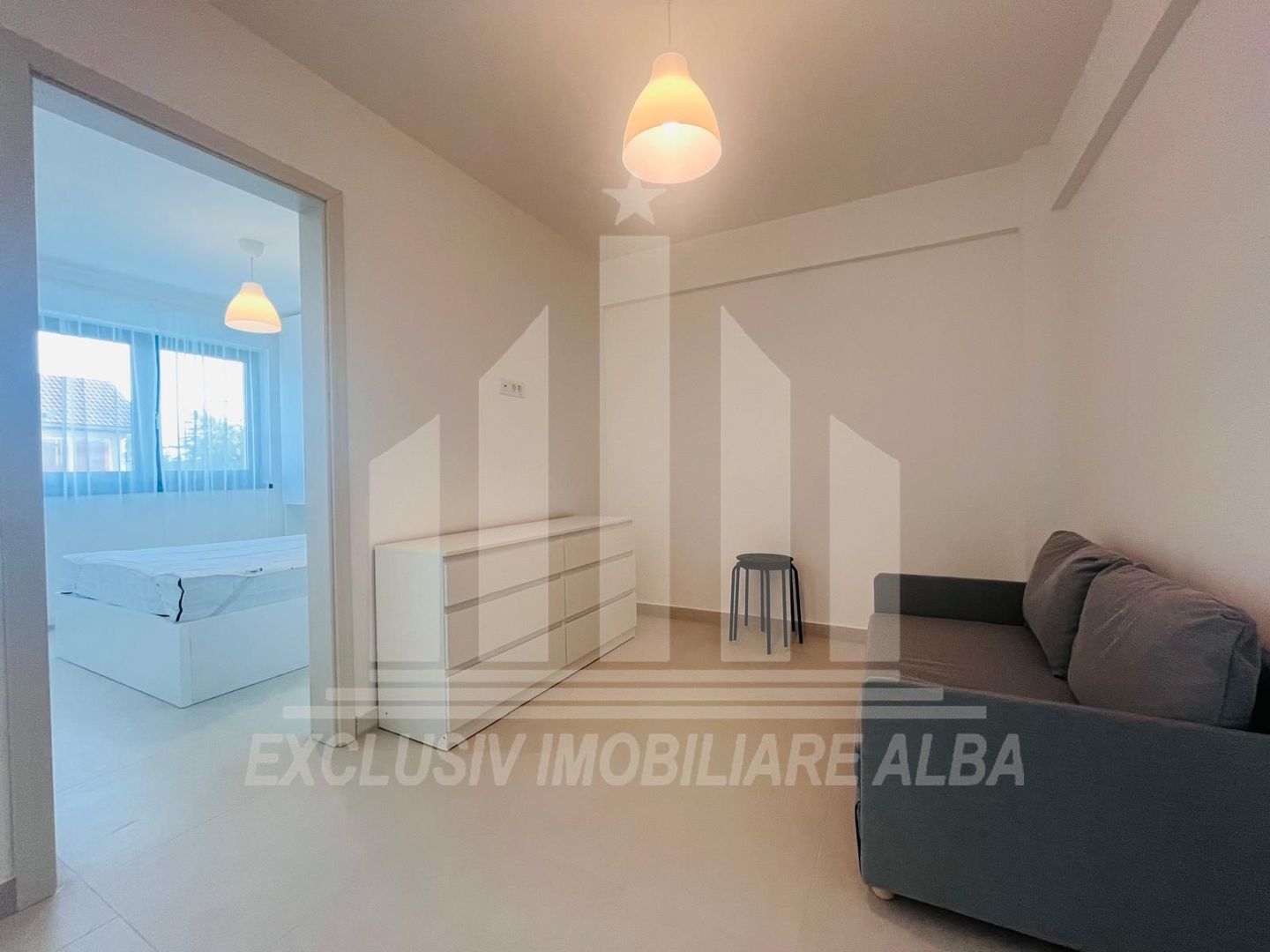 Apartament cu 2 camere, etaj 1, Bloc Nou - Poză 2