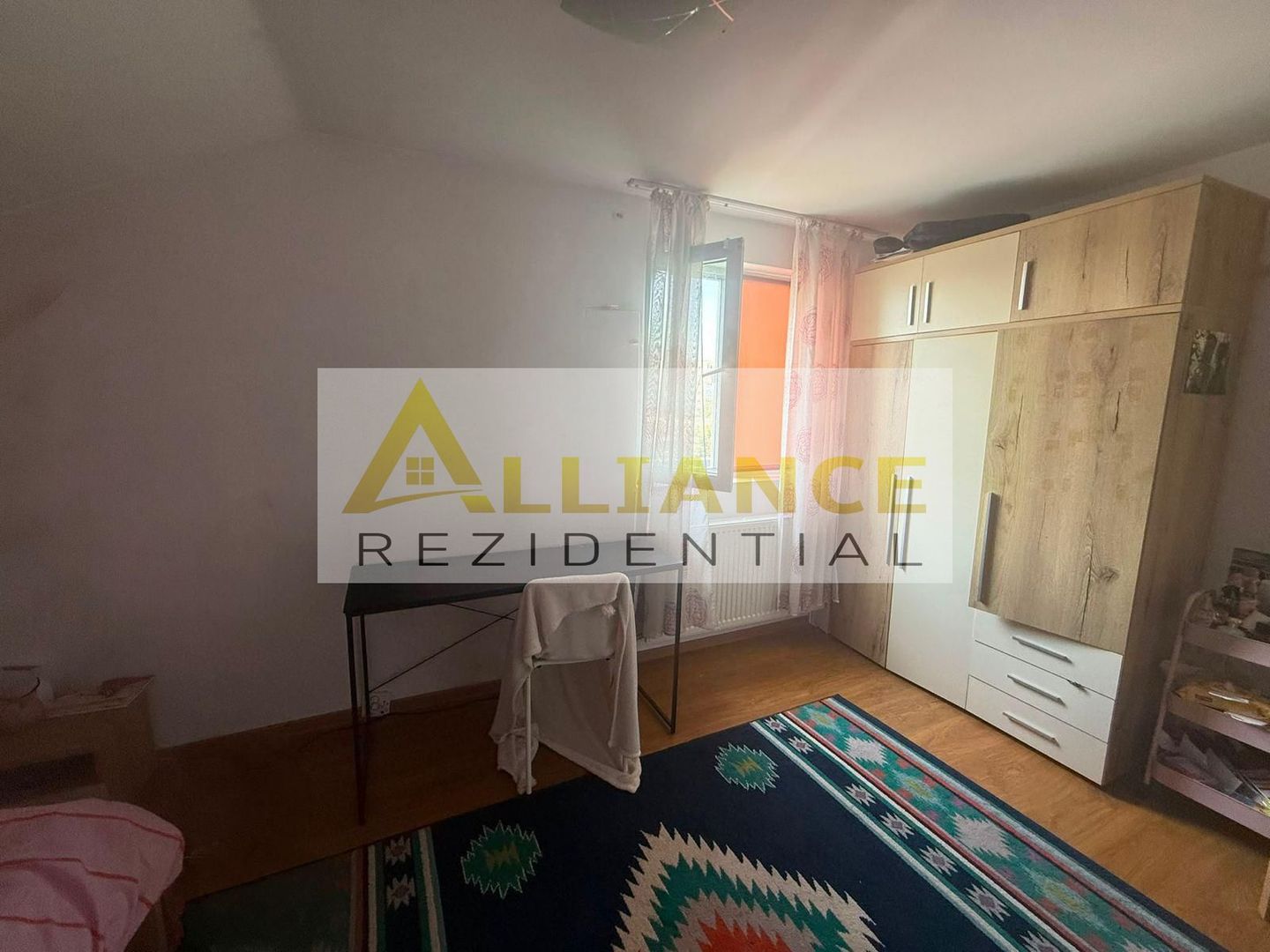 PIATA SUDULUI -APARTAMENT 3 CAMERE - Poză 11