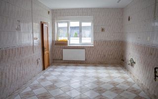 Vila si teren aferent de vanzare in Voluntari Pipera liziera pădurii- 1775 mp - Poză 11