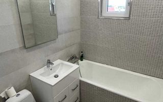 Apartament de 4 camere, 104mp, decomandat, Zona Piata Teatrului - Poză 5