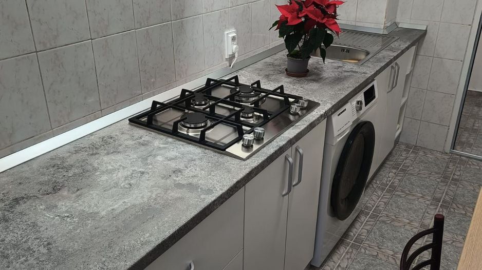 De inchiriat apartament cu o camera, parter, Mazepa 1, 320 euro - Poză 4