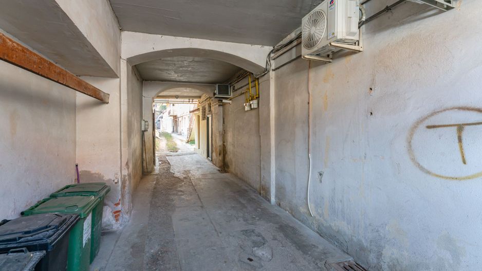 Clădire de vânzare în Brașovul Vechi | 16 camere | Potențial de dezvoltare - Poză 4