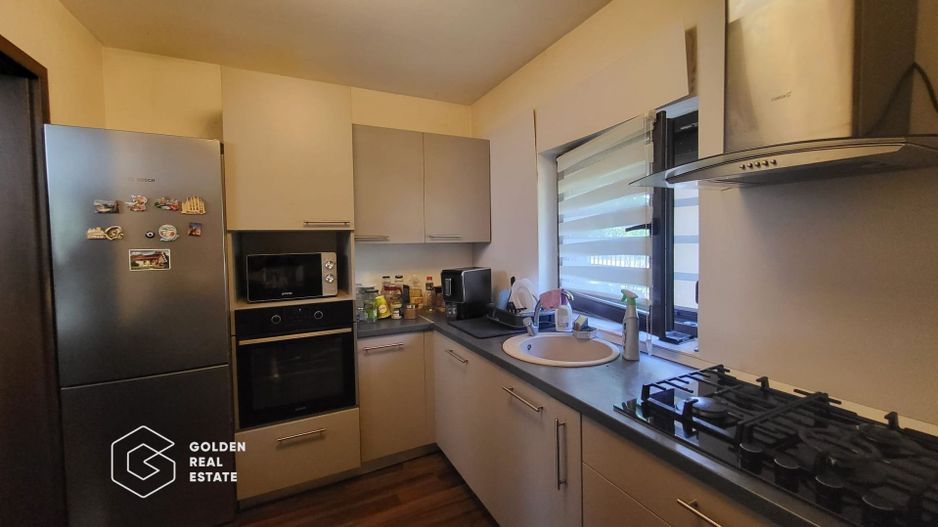Casa individuala + locuinta secundara de vanzare in Giroc - Poză 3