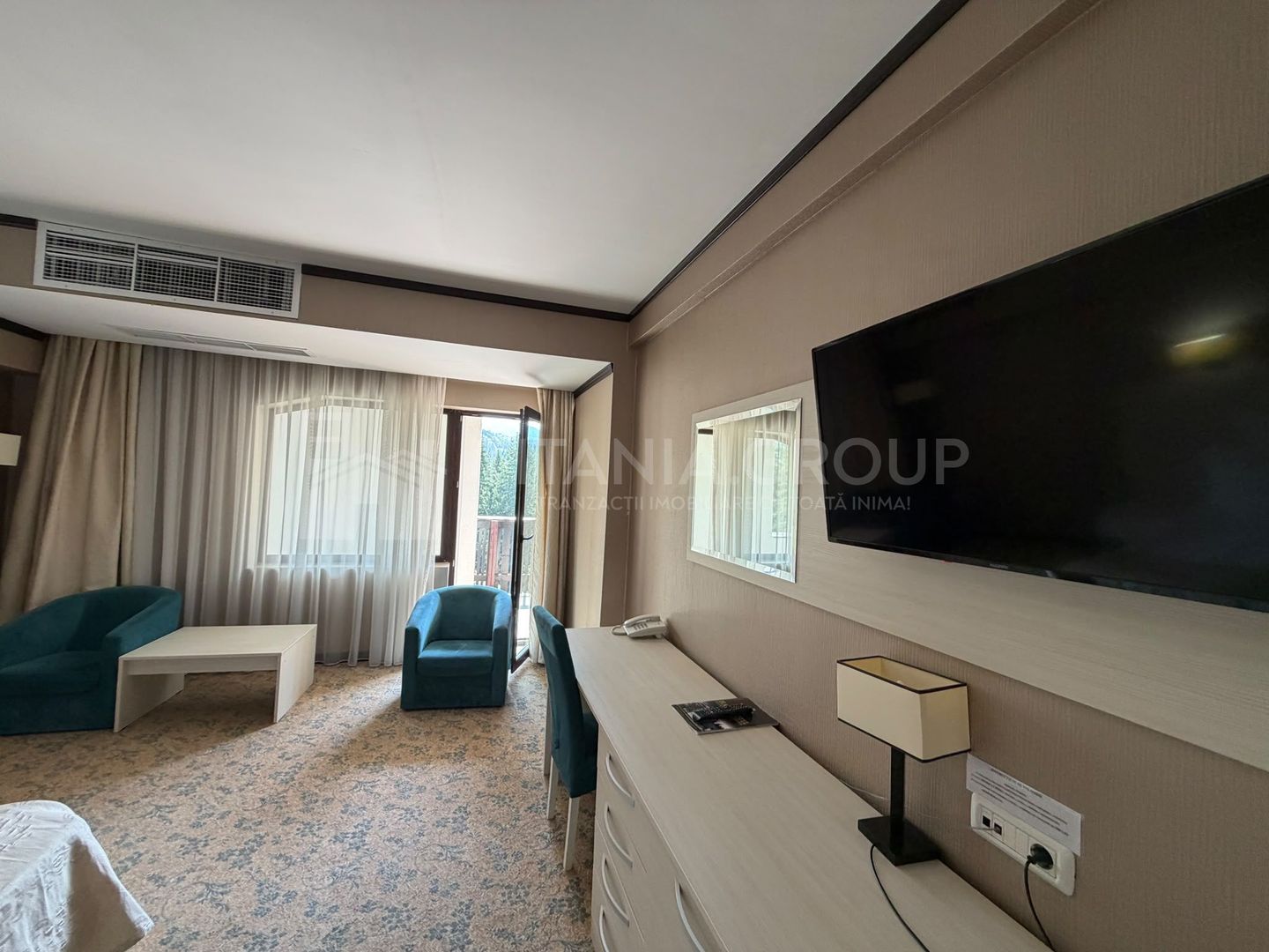 Hotel 4 stele, complet echipat, 85 camere, teren 5000 mp - Predeal - Poză 15
