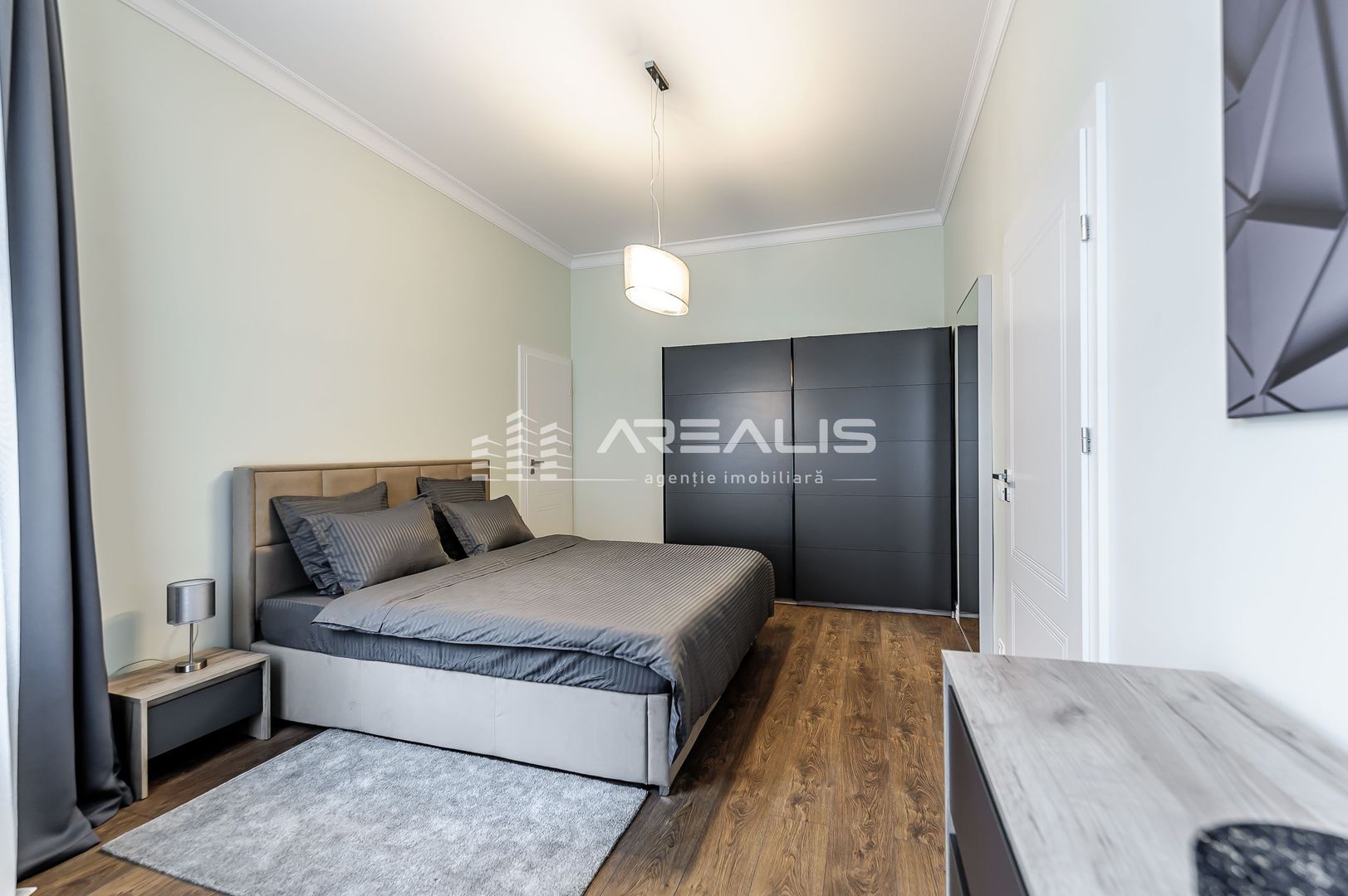 ÎNCHIRIAT!!! Apartament 2 camere, ultracentral, REZERVAT - Poză 3