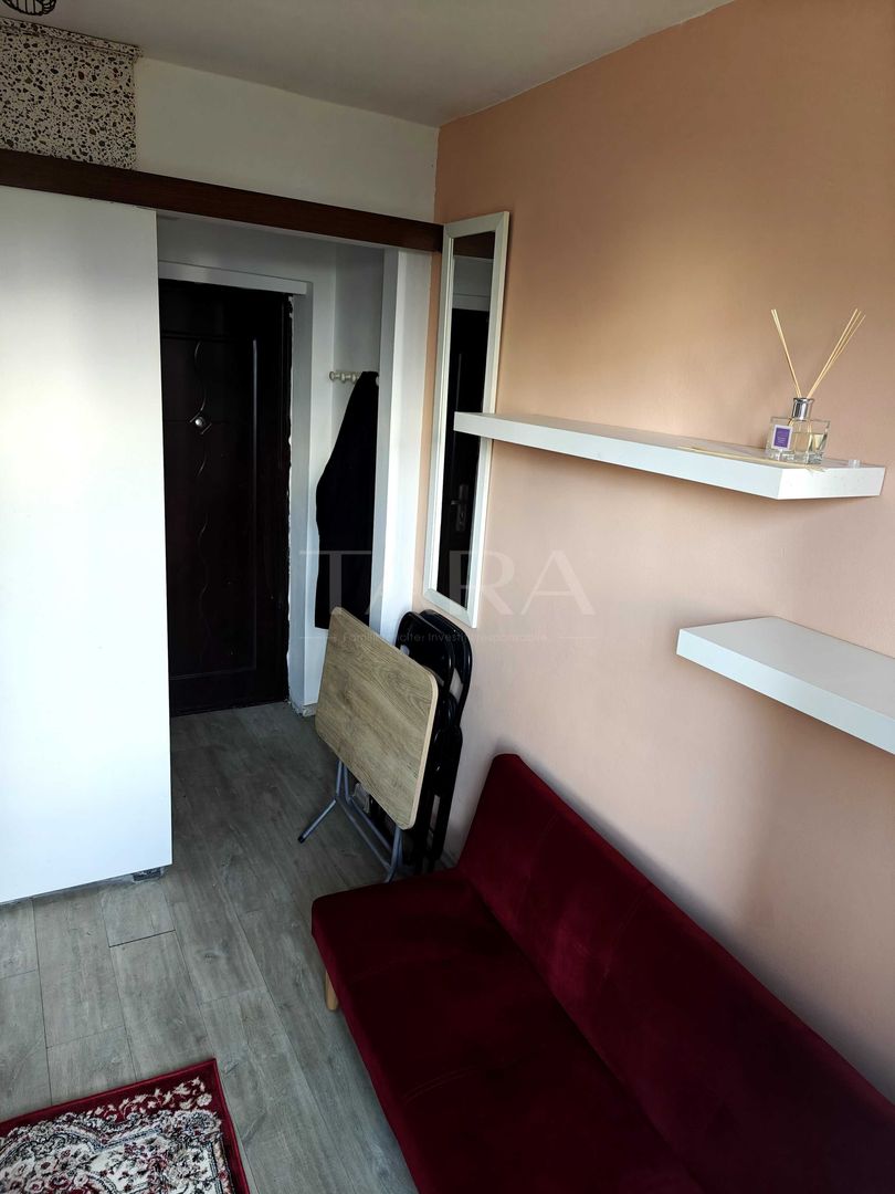 Garsonieră modernă în Gheorgheni, zona Hotel Royal - Poză 3