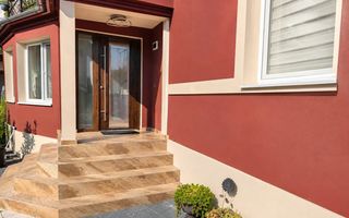 Casa individuala premium 4 camere 2 bai 130 mp parter in Sibiu Central - Poză 2