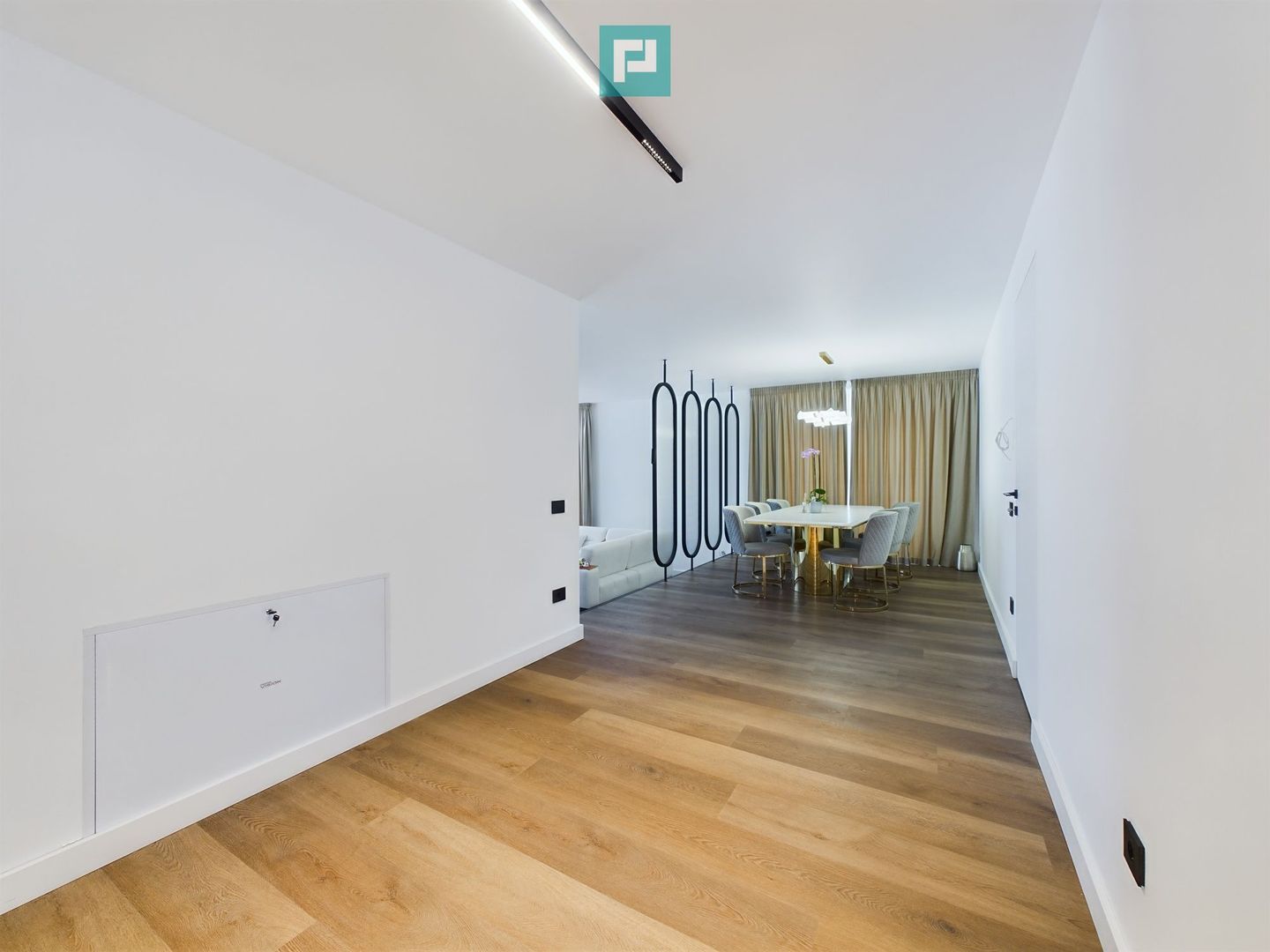 Vilă extravagantă pe Lacul Snagov - Poză 15