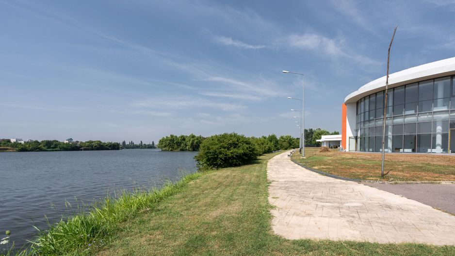 COMISION 0% - Apartament 4 camere superb 130mp, cu terasa, in incinta Green Lake - Poză 6