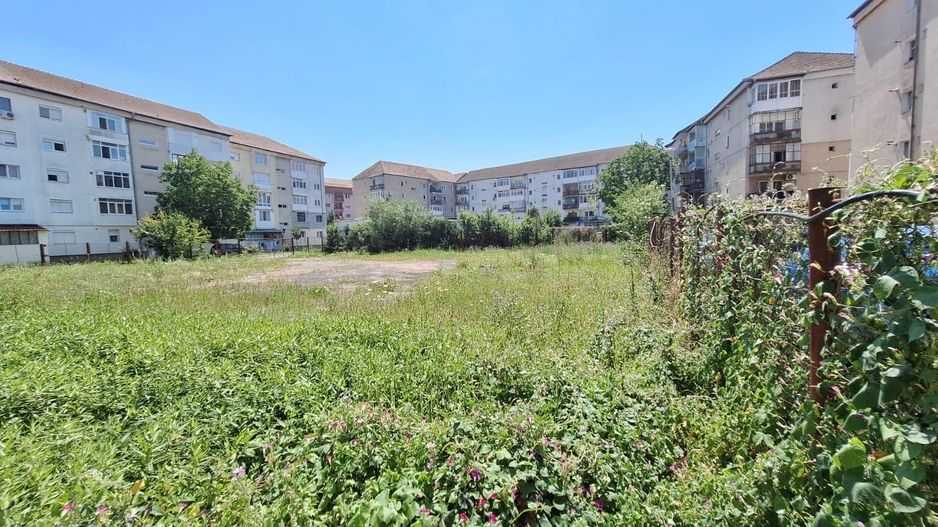 De vânzare – Spațiu versatil, ideal investiție, zonă centrală - Poză 2