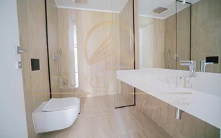 Stațiunea Mamaia - Vânzare apartament cu 2 camere, 2 bai cu vedere la mare. - Poză 14