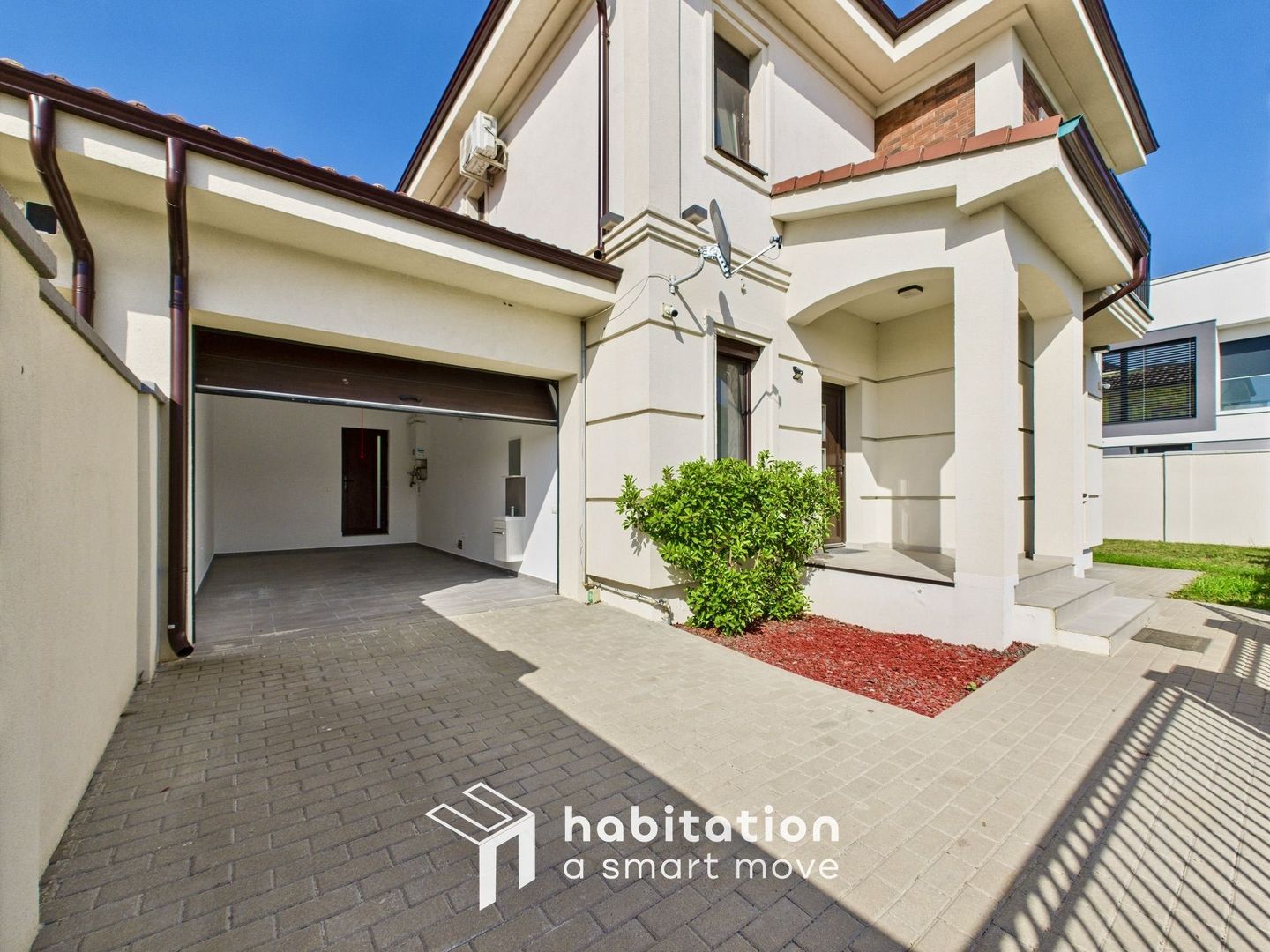 Tur virtual disponibil – duplex modern cu grădină privată și garaj - Poză 4
