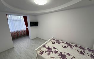 Apartament cu 1 cameră de închiriat – Str. Împărat Traian, zona Școala