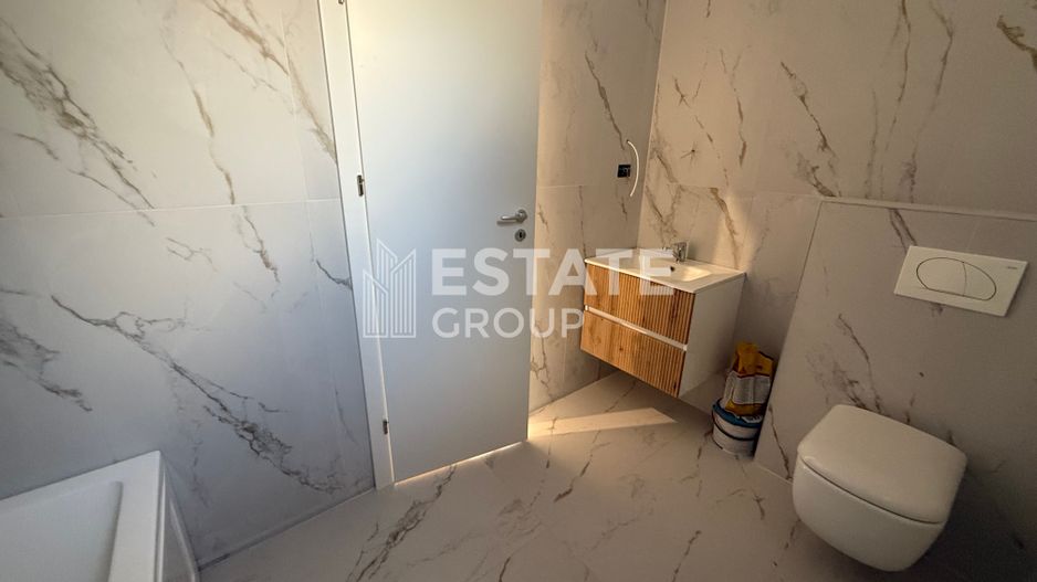 Duplex Mosnita Noua-finisat, curte amenajata - Poză 15