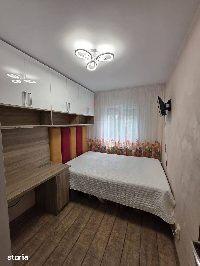 SE VINDE APARTAMENT 3 CAMERE, MICRO 17, 91.000 EURO - Poză 2