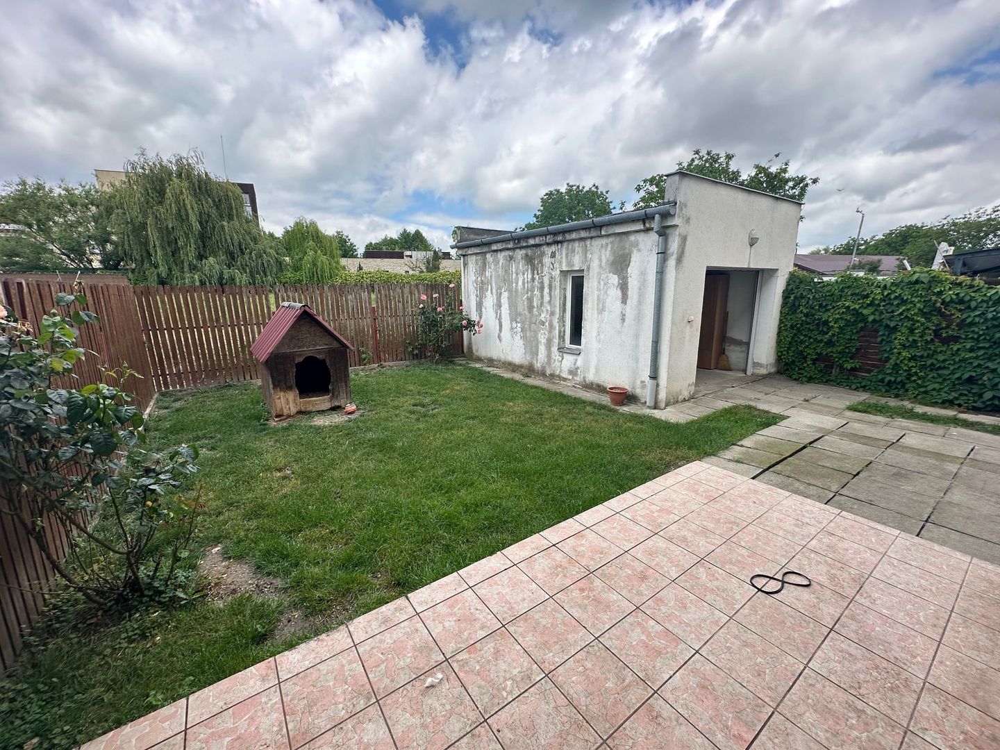 Casă / Vilă cu 5 camere zona Lunei - Poză 41