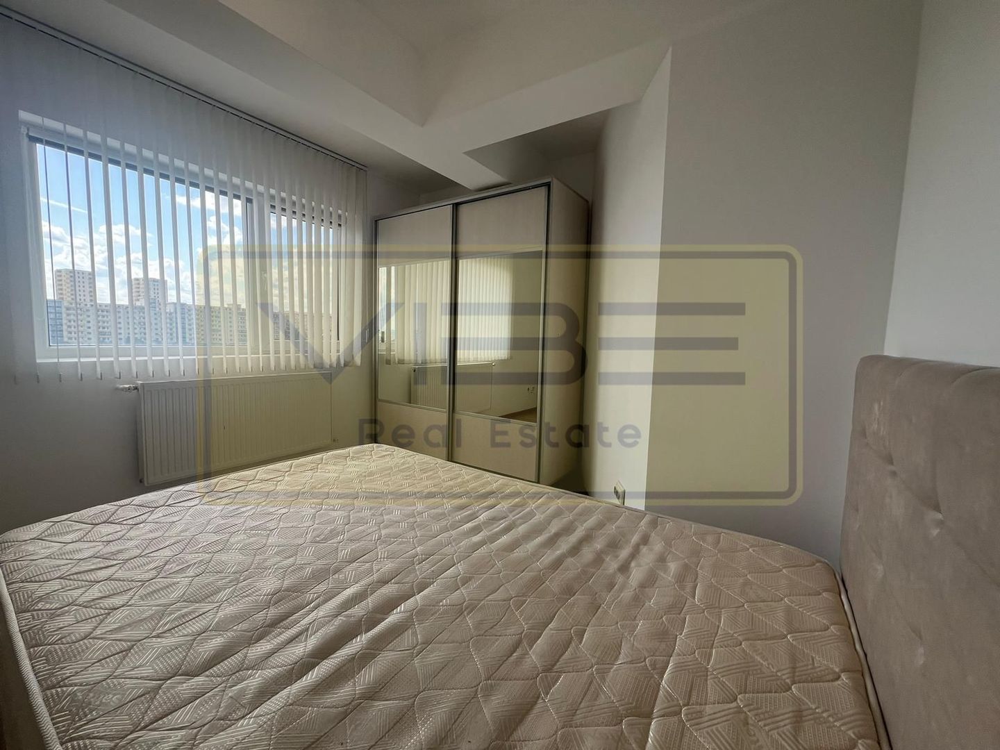 Apartament 2 dormitoare living Nicolina T Neculai - Poză 2