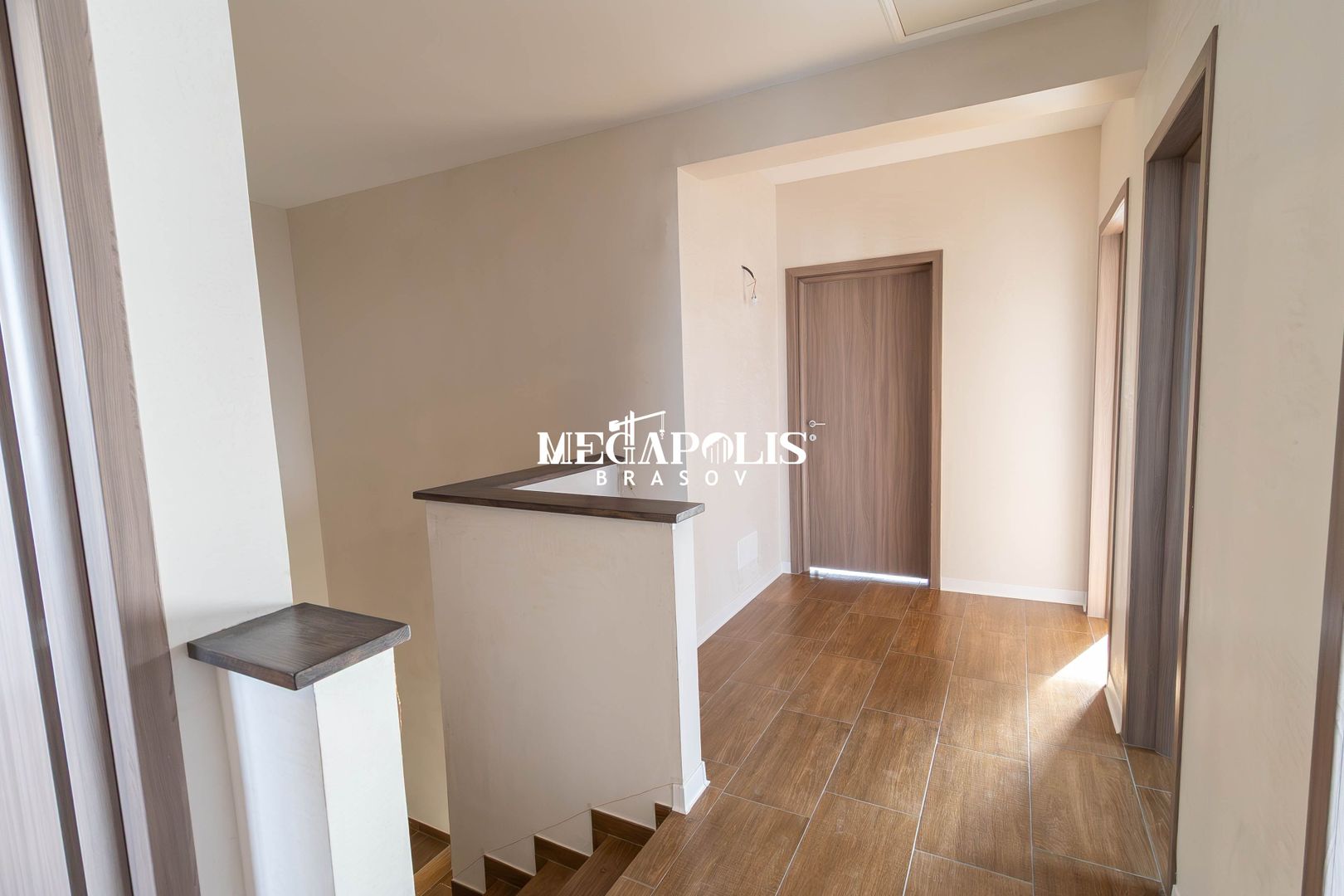 Duplex modern – 5 camere + garaj - Poză 18