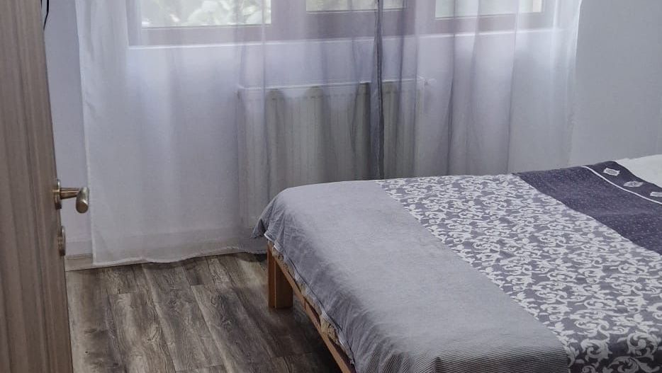 Apartament minunat de vanzare, 3 camere, Valea Ialomitei - Poză 10