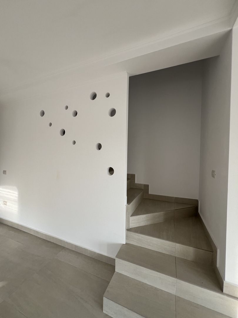 Vila Tip Duplex P+M spatioasa - pret bun - Poză 5