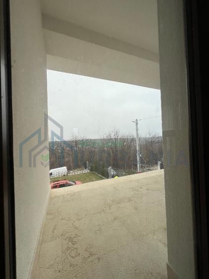 # vinde CASA în zona Breazu, la 5 minute de Copou!!! - Poză 11