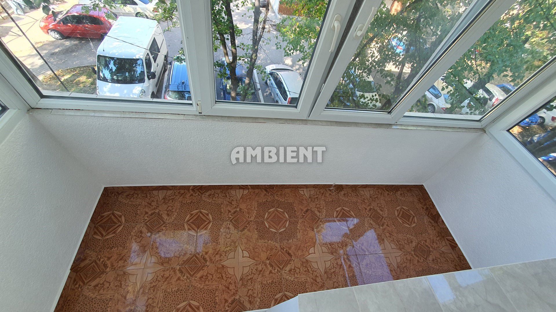Apartament 3 camere, etaj 2, renovat, mobilat și utilat, zona DONICI; - Poză 8