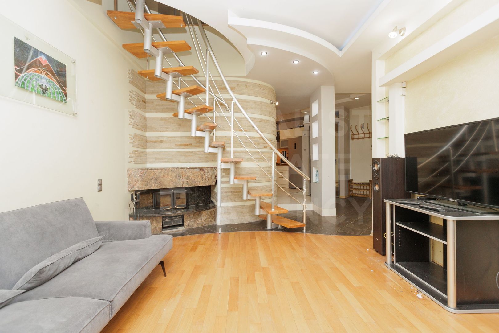 Vânzare, apartament, 3 camere, autonomă, strada Grigore Vieru, Centru - Poză 1