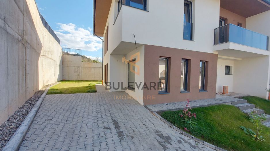 Casa tip duplex/CF/teren 290 mp/zona strazii Crizantemelor! - Poză 2